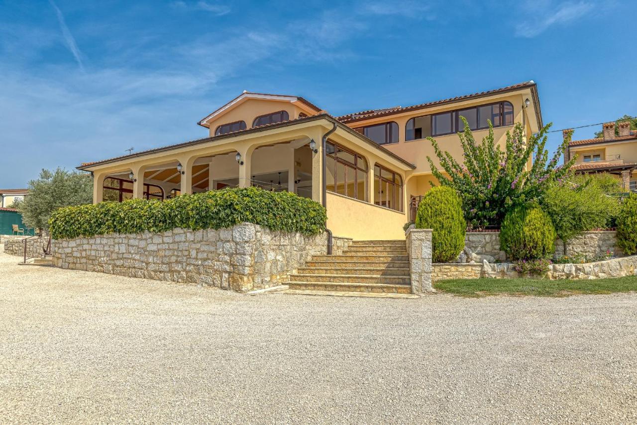 Cottage Nilda I Musalez エクステリア 写真