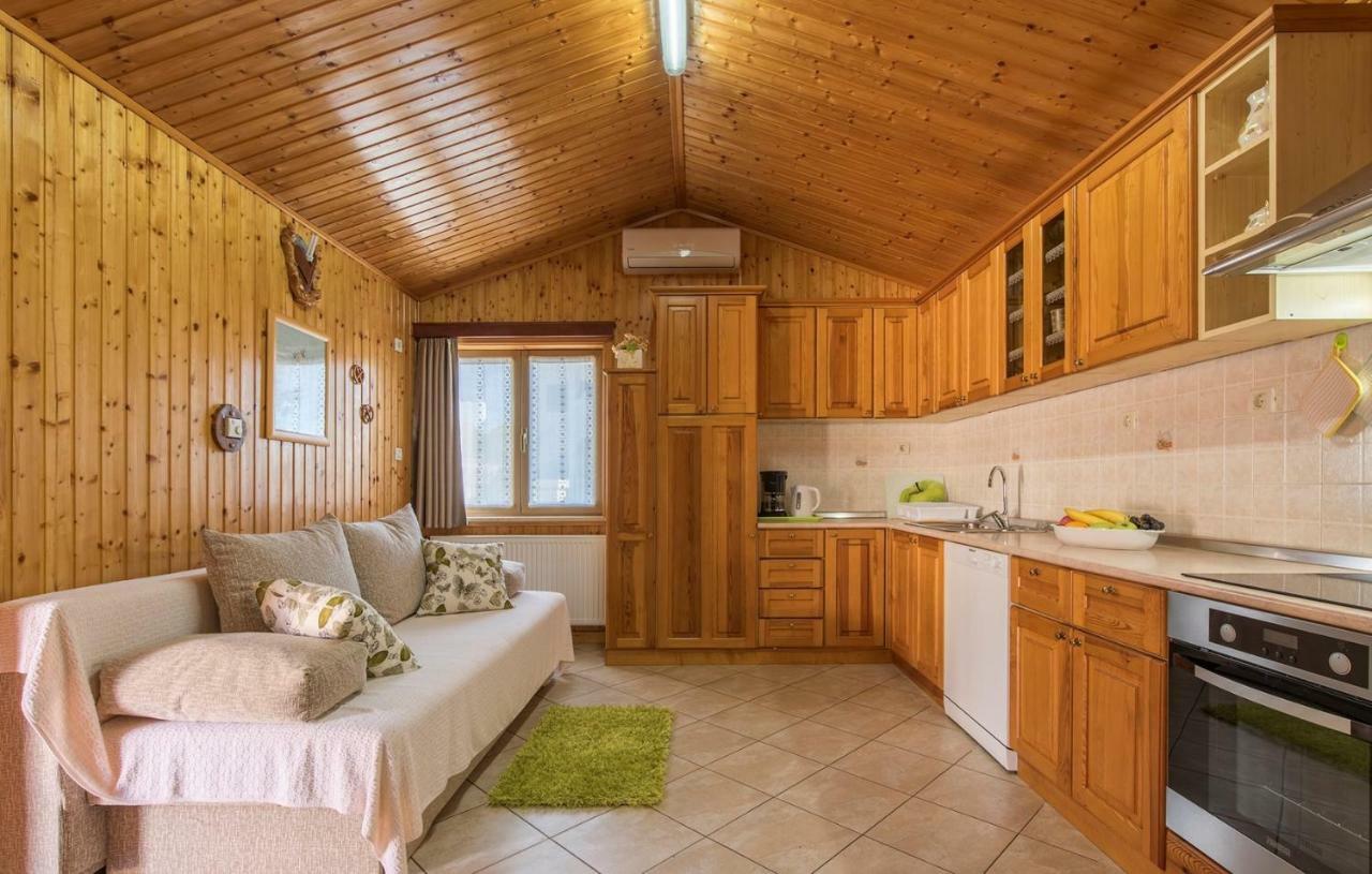 Cottage Nilda I Musalez エクステリア 写真